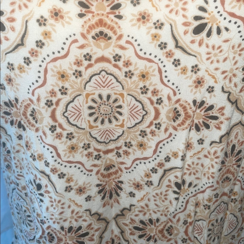 Maurices Multicolor Patterned scoop neck Blouse - Picture 3 of 3